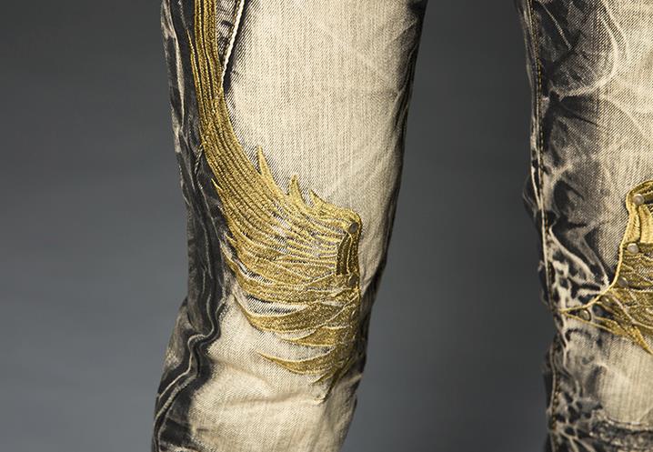 Herr svart rock hip hop jeans nitar broderi guld vingar byxor europa och amerika street vintage slitna raka jeans