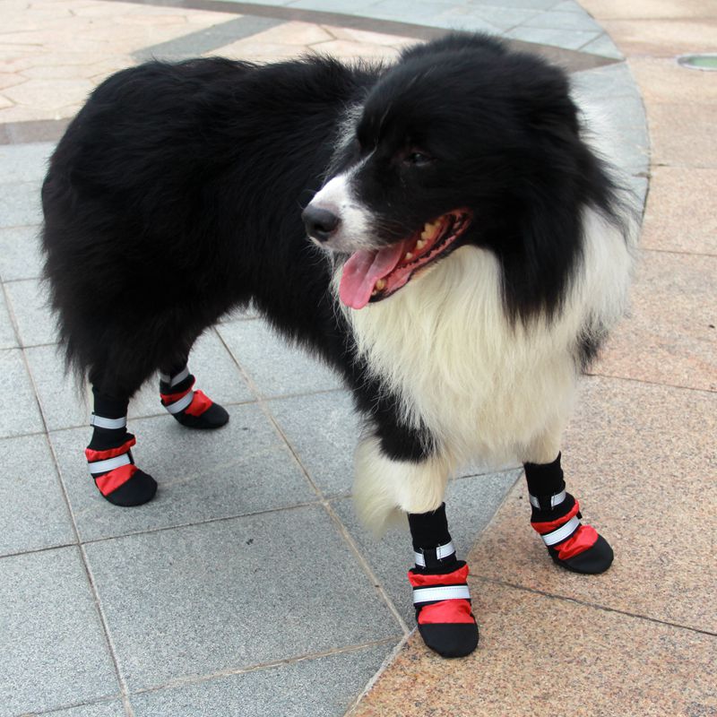 Lightweight Paw Protector Dog Boots Soft Non-Slip Leather Sole Waterproof Big Dog Shoes for Comfort and warm in 4 Sizes