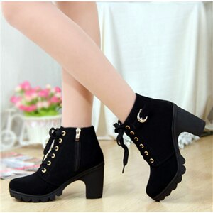 GAOKE Plus Size Enkellaars Vrouwen Platform Hoge Hakken vrouwen Laarzen Gesp Schoenen Dikke Hak Korte Laars Dames: Black / 35