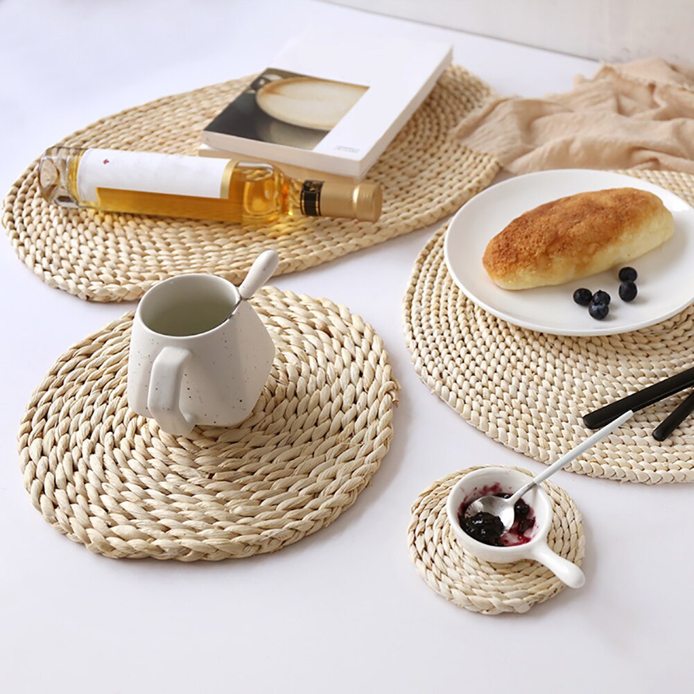 Mantel Individual redondo ovalado de tejido de mimbre para mesa de comedor, alfombrilla aislante del calor para tazas, té, café, Decoración de cocina