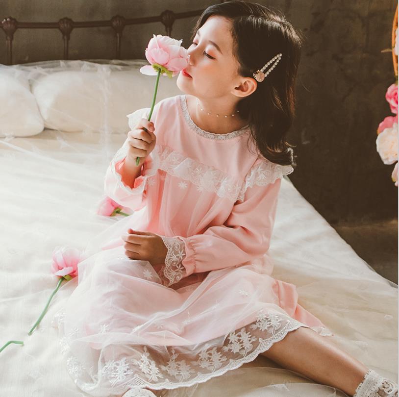 Cotton princess embroidery sleep dress spring mesh patchwork cotton home clthes girls sleep wear ws1391