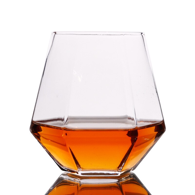 Whisky kopp bar genomskinligt kristallglas dricksvatten mjölk juice dryck kopp kreativitet: Vit