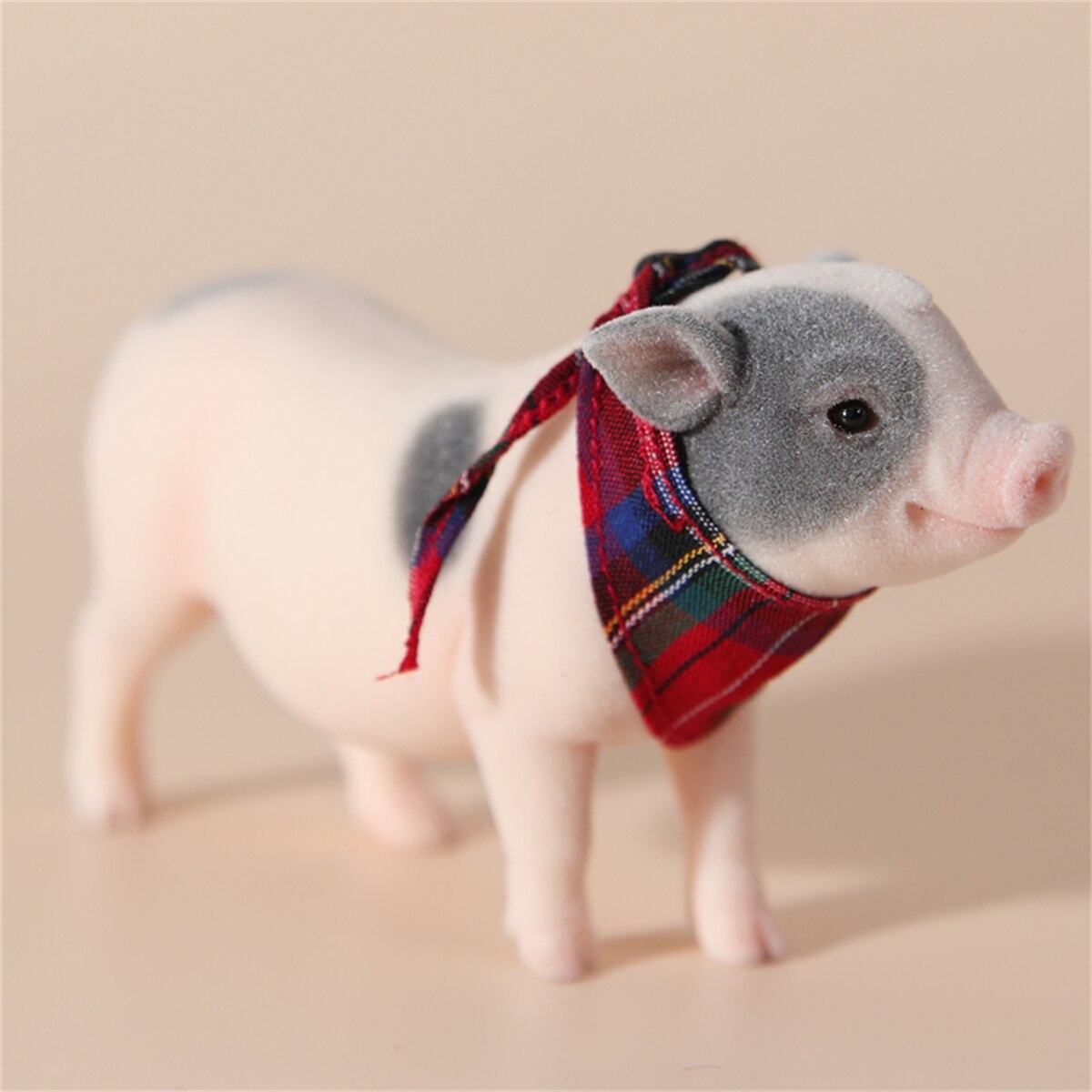 JXK 1:6 Scale The Little Pig Figure Mini Animal Model Collector GK Toy Desktop Decor Small Cute Pet Pig Hand-made Doll: JXK059B1