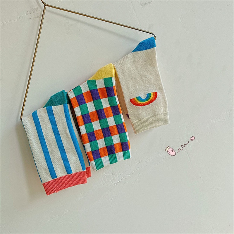 Bambino del bambino di Modo di Arcobaleno Tubo Calzini E Calzettoni Alla Moda Del Cotone Calzini E Calzettoni Per I Ragazzi e Le Ragazze in Stile Americano Europeo Bambini Calzino