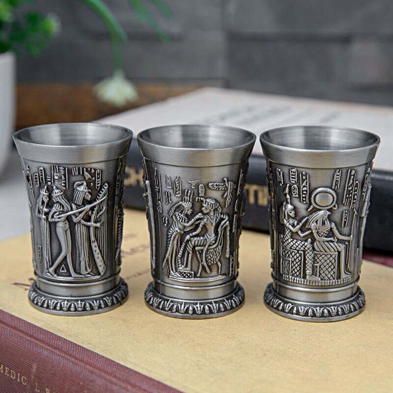 Sinklegering egyptisk farao vinglass oldtidens Egypt totem vinglass europeisk retro vinglass metallhåndverk