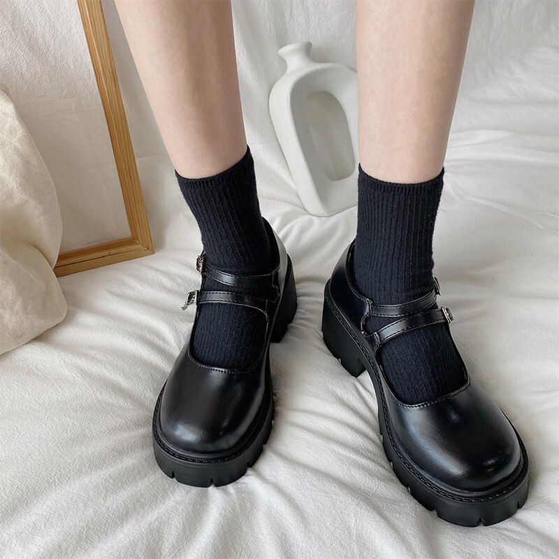 Women Pump Ladies Mid Heel Patent Leather High Heel Shoes Female Platform Shoes Woman Mujer Waterproof Buckle