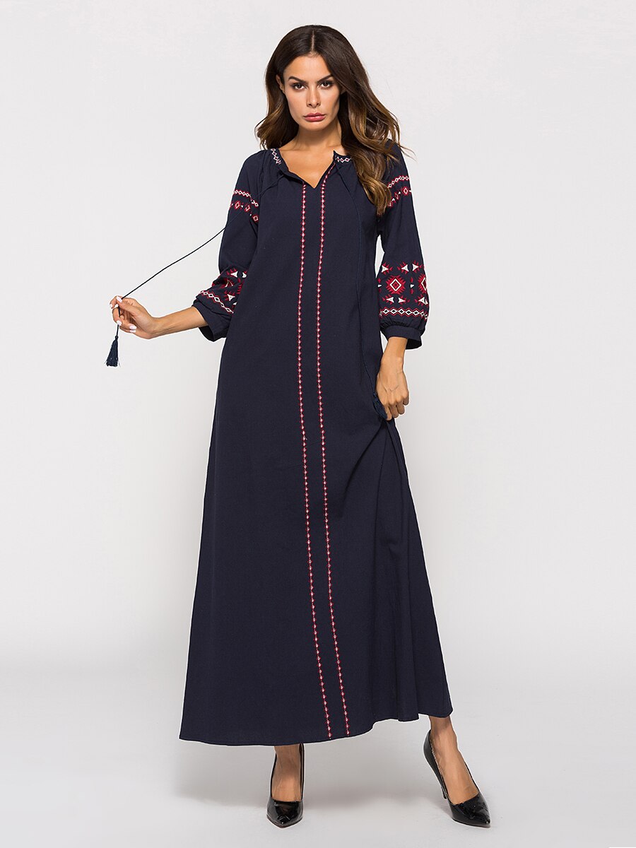 Vintage Ethnic Embroidered Abaya Dress for Women Autumn 2021 Middle East Dubai Arabic Oman Kuwait Moroccan Kaftan Muslim Clothes