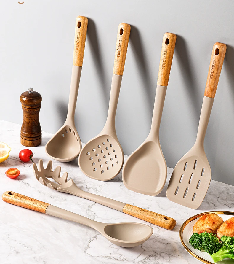 Silicone Kitchenware Cooking Utensils Non-stick Cookware Turner Spatula Spoon Slotted with Wooden Handle Kitchen Cooking Tools: Verde militar
