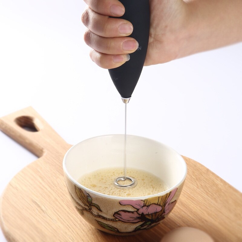 Mini elektrisk mjölkskumsvisp i rostfritt stål hushållsäggvisp fancy kaffebryggare mjölkmixer