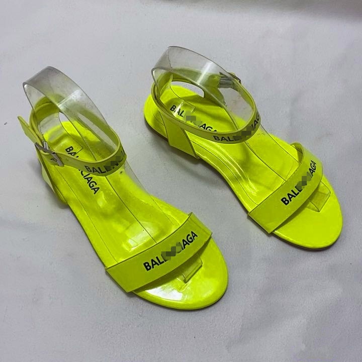 Dames zomer strand sandalen platte schoenen pu plus size een band open teen candy sandalen mujer sapato feminino: Groente / 37