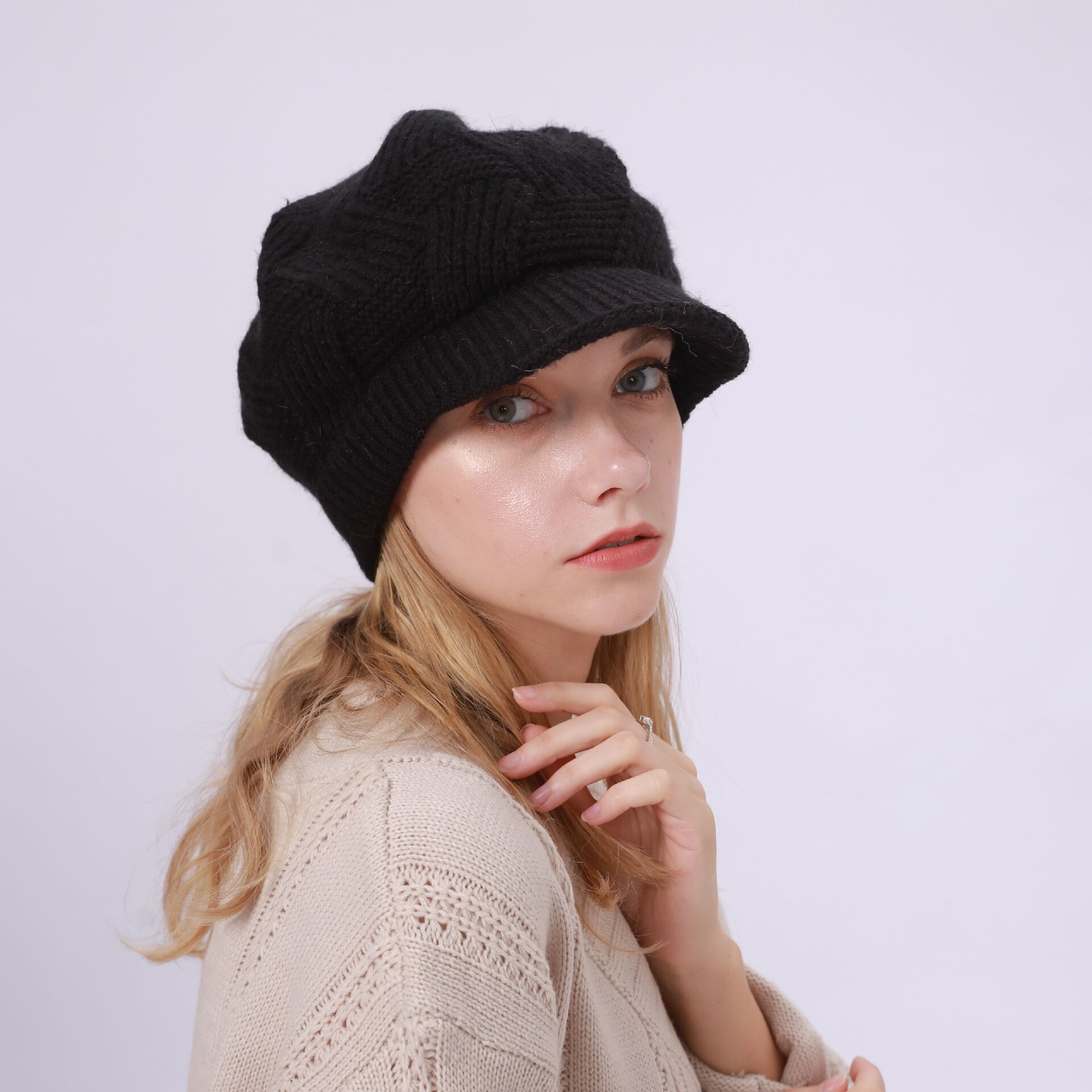 Women Winter Warmer Solid Color Crochet Hat Cap Peaked Visor Brim Slouchy Beret Knitted Hats: 2