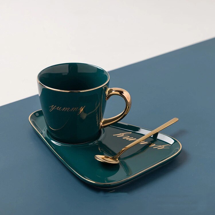260ml bursdagspar vennekopp med skjeeske europeisk luksuriøst keramisk kontor kaffekopp og tallerkensett melk: 1