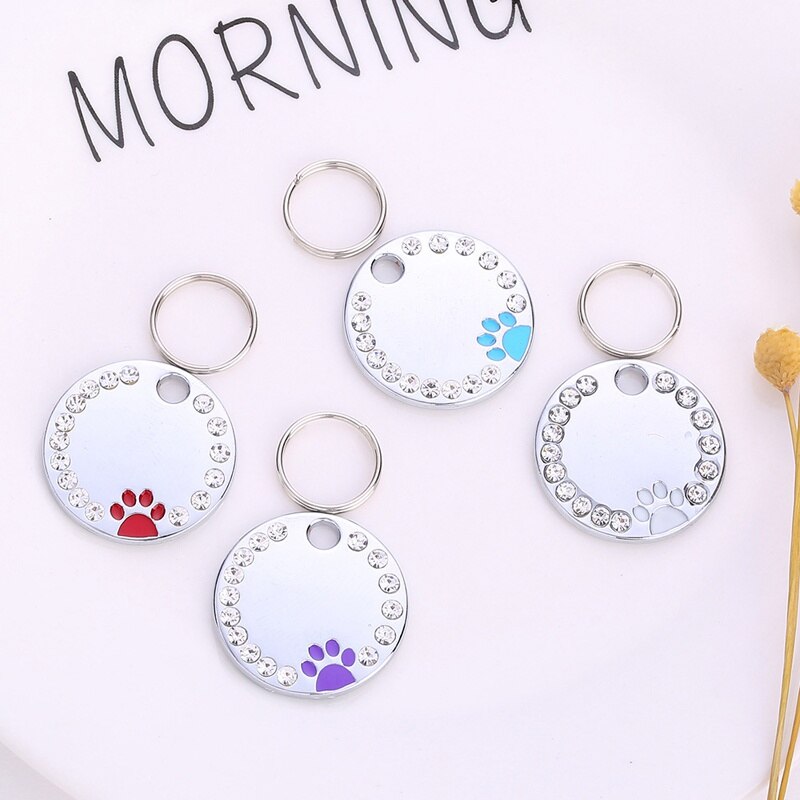 Collier en forme de patte pour chien et chat, porte-clés avec identification, chaîne en métal strass, pendentif gravé avec nom