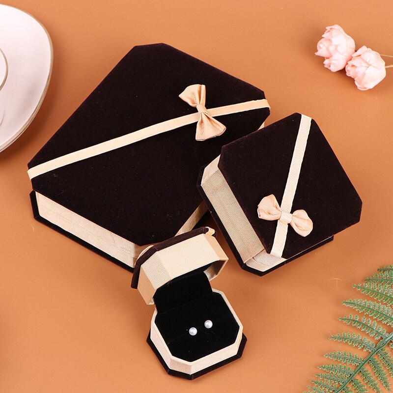 Jewelry Box Packing Bags Beads Rings Earrings Bracelets Necklaces Sets Boxes for Women& MenVelvet Display Packing Jewelry