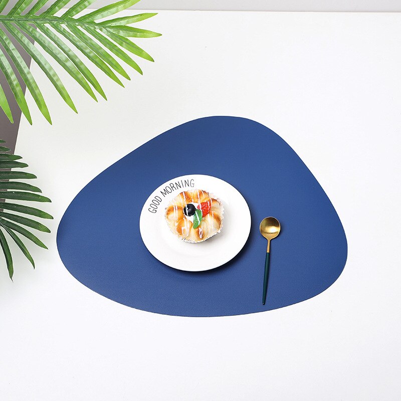Leather Placemat Nordic Waterproof Oil Proof Thermal Insulation Solid Big Small Double Side Triangular Home Placemat 41*34Cm: C / 13X11cm