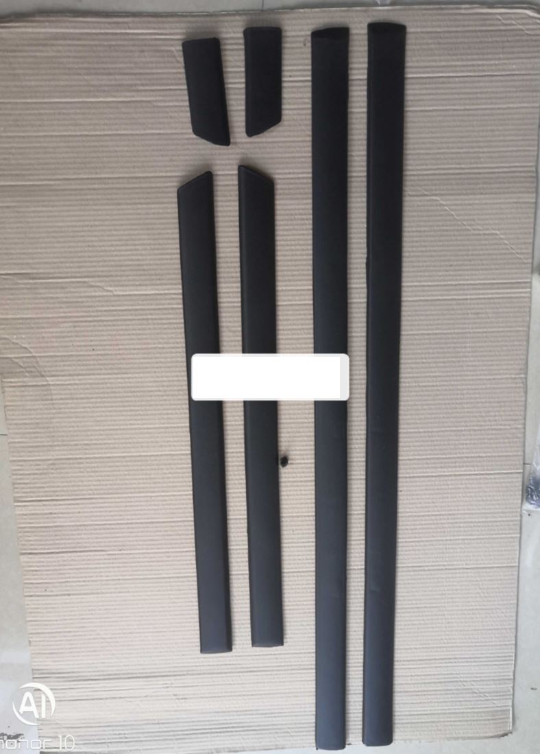 impostato di 4 pz Lato Striscia Sfregamento Stampaggio per Vw golf Mk2 Jetta Mk2 5dott