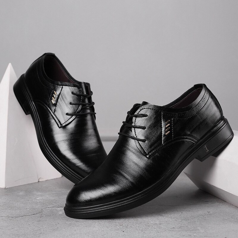 Men Formal Shoes Leather Business Casual Shoes Men Dress Office Round Toe Shoes Male Breathable Oxfords