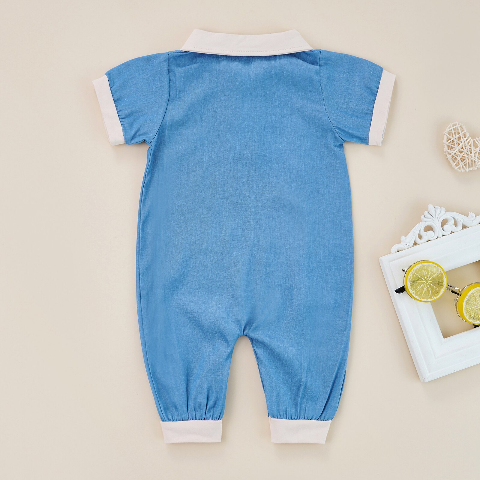 Combinaison à manches courtes pour bébés garçons, col rabattu, lettres imprimées, décontractée, barboteuse d'été, vêtements pour bébés garçons