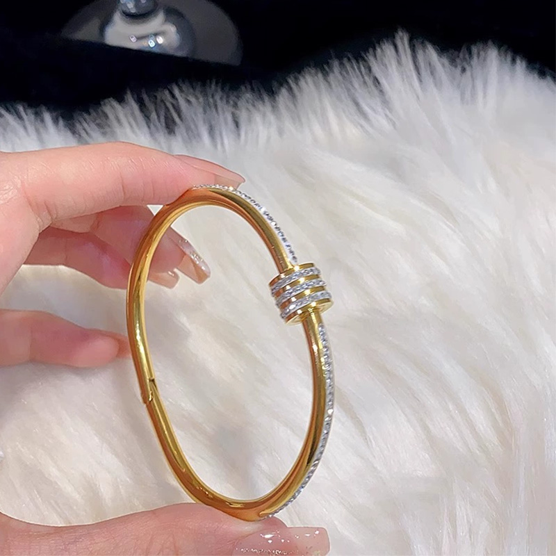 Luxury Gold Plated Bangles Jewelry Women's Hand Bracelet Stainless Steel Bangle for Women Accessories Mother's Day