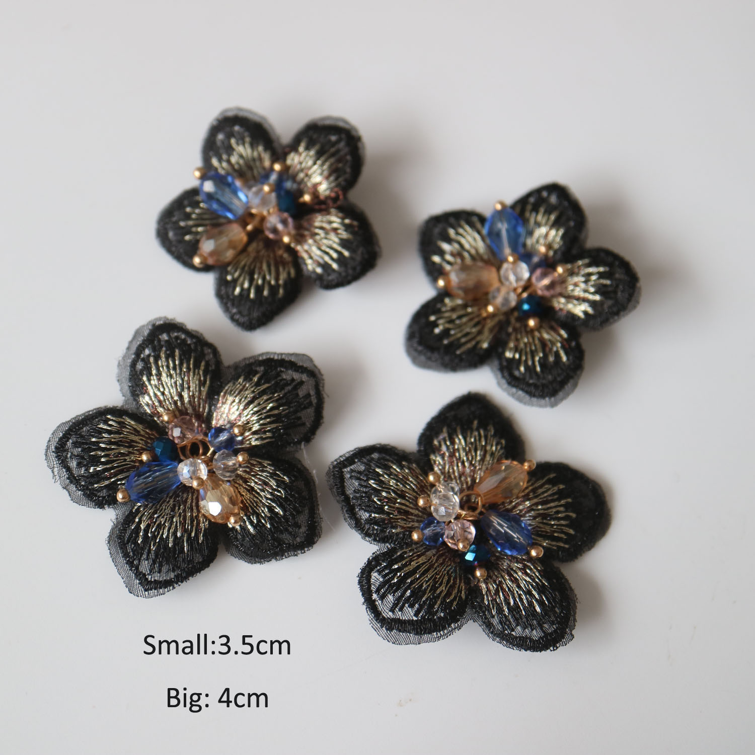 4 Uds DIY parches de cuentas de diamantes de imitación de flores 3D para ropa apliques de encaje bordado para bolsos parches decorativos apliques insignia