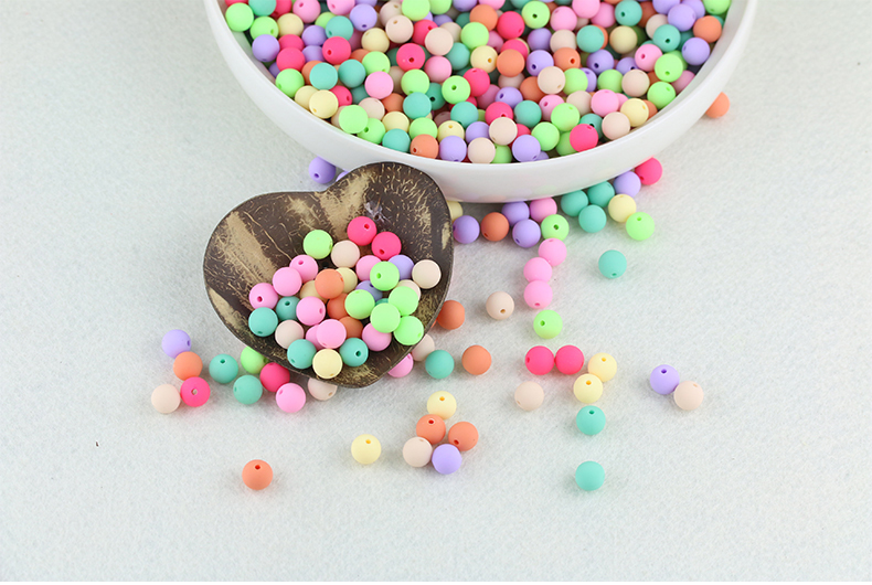 Goede 250 STUKS 6MM Gemengde Candy Color Acryl Rubber Kralen Neon Matte Ronde Spacer Losse Kralen Sieraden Handgemaakte ketting DIY