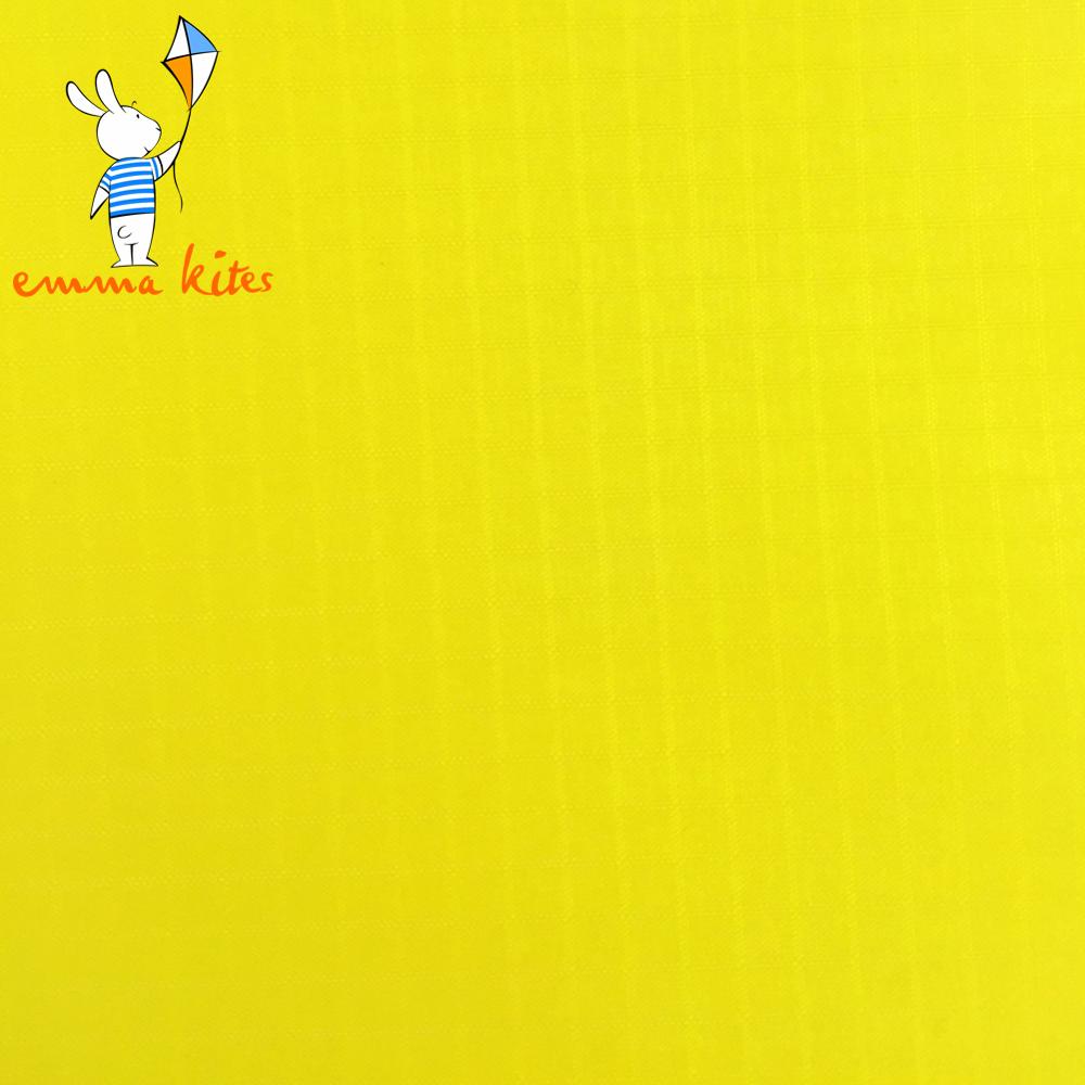 Geel 40D Ripstop Nylon Vlieger Stof Pu Coating Lichtgewicht Waterafstotend Doek Voor Bag Kite Vlag Banner