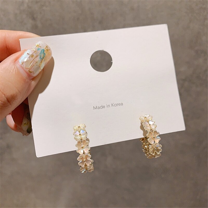 MENGJIQIAO Neue Kommen Elegante Nette Hülse Blume Band Ohrringe Für Frauen Geometrische Kreis Boucle d'oreille Schmuck