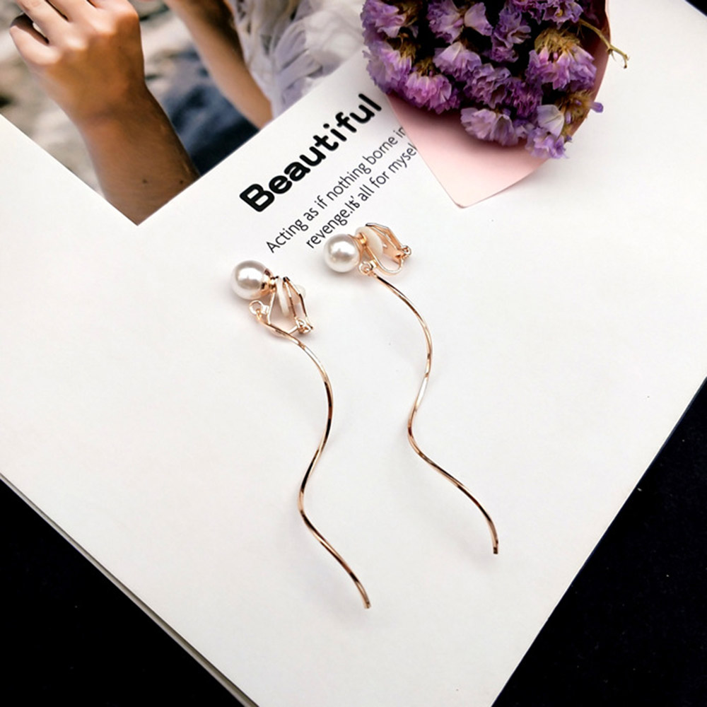 Jiofree perle klip på øreringe kvinder ingen øre hul ørering trendy enkel stil guld geometriske klip øreringe: Guld
