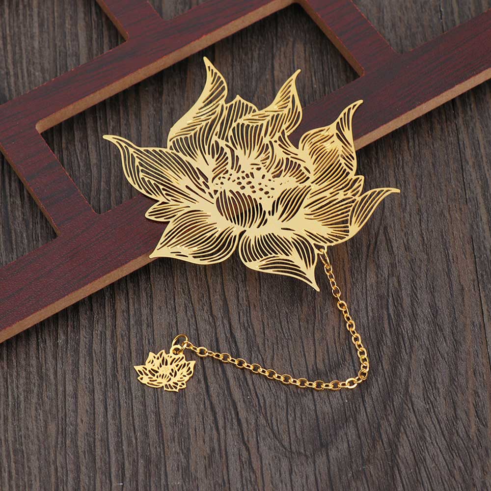 Chinese Style Metal Hollow Brass Bookmark Lotus Lotus Leaf Bookmark Stationery Fine Art Accessories