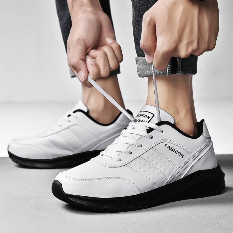 Mænd fritidssko læder sneakers mænd sko komfortable mandlige støvler udendørs lys gå fodtøj herre sko