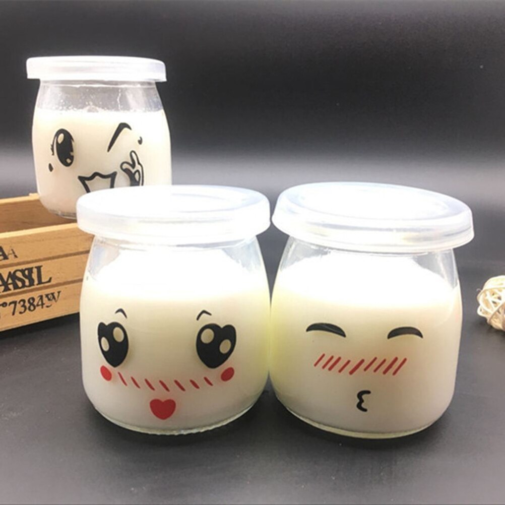 10Pcs 150Ml Mooie Pudding Fles Glas Hittebestendig Yoghurt Containers Melk Cup Gelei Jar Voor Home Shop (Willekeurig Patroon)