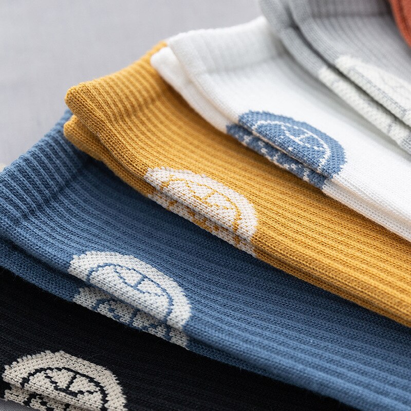 Hss Lente En Herfst Letters Kleur Bijpassende Casual Sokken Mode Ademende Mannen Sport Sokken