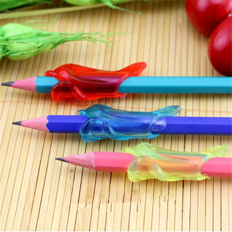 3pcs = 1 veel kleine vis transparante siliconen extra pen houding corrector schrijven houding tool kinderen briefpapier