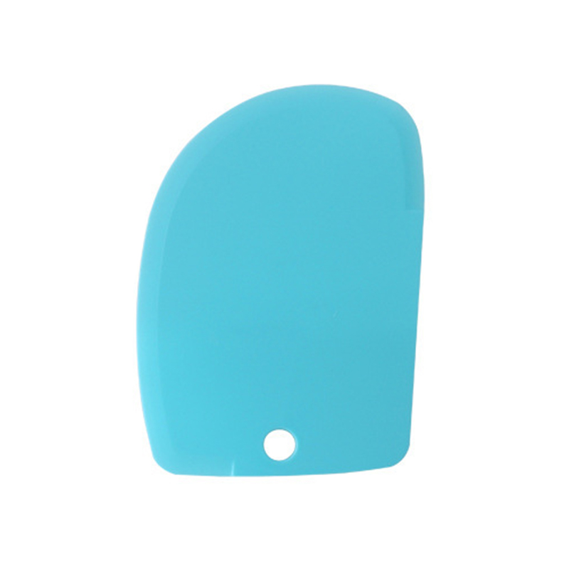 Decorating Tool Baking Dough Cutting Scraper Plastic Dough Scraper Thickened Cream Scraper: green