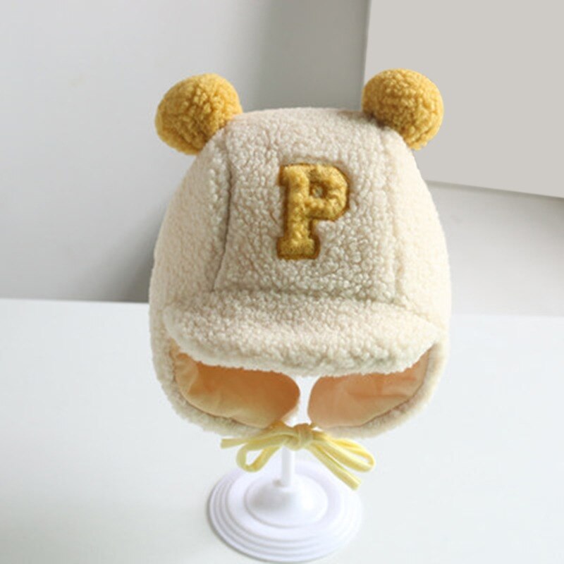 Inverno quente bebê meninos letra p cordeiro veludo earflap chapéu duplo pompom boné beanies para crianças criança gorro eargflap: Beige yellow