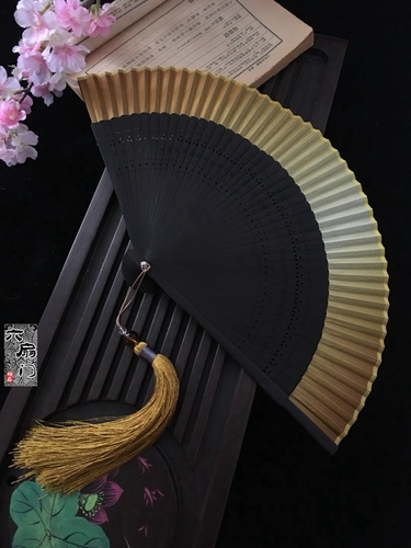 Edo japansk stil foldevifte kimono vifte i japansk stil ægte silke kvindelig vifte lille blomst udskåret gradient blank vifte gylden: 1
