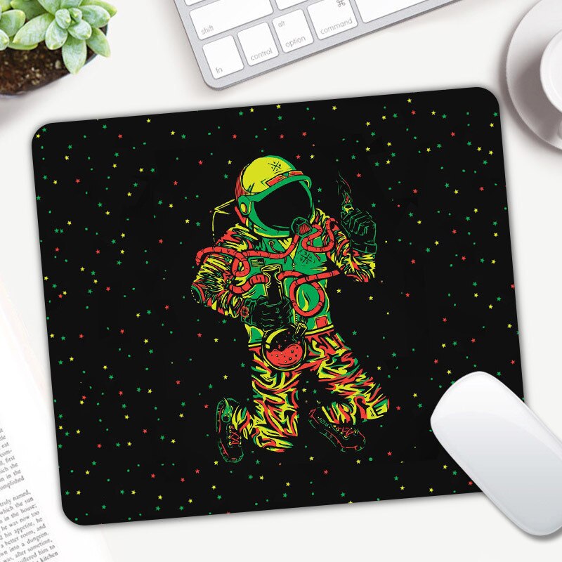 Sell Well Astronaut Pattern Small Size Pc Tablet Gamer Computer Laptop Mouse Pad Decorate Your Desk: 1 / 29x25 cm