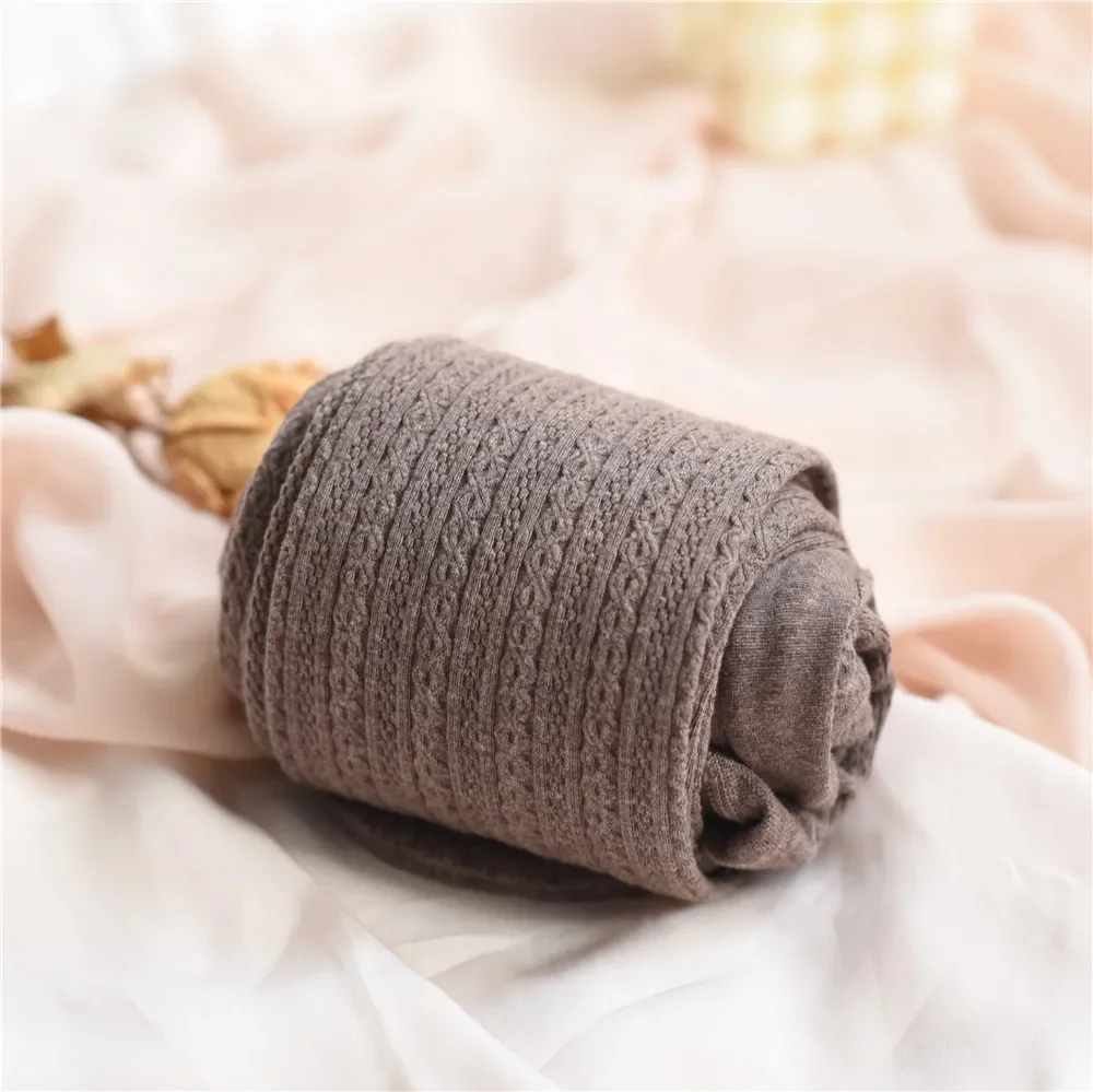 Japanse Winter Verticale Bar Warme Panty Haver Kleur Mager Volledige Voet Verdikte Basis Sokken Snoep Kleur Foundation Pluche Panty: Ivoor