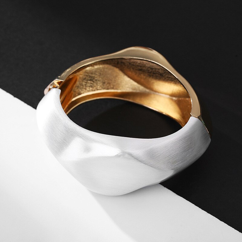 Di alta Qualità di Lusso In Oro di Personalità Esagera Punk Dei Braccialetti Dei Braccialetti Per Le Donne 2020 Gioelleria Raffinata E Alla Moda