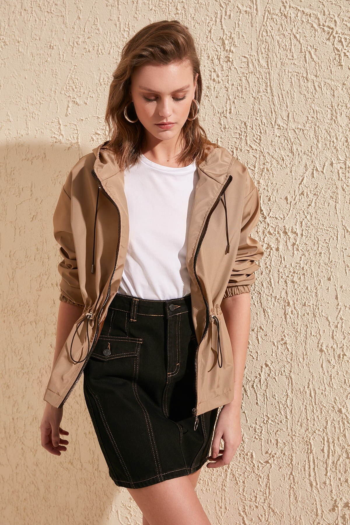 Trendyol Hooded Articulated Shirred Zipper It Should COVER coats TWOSS20MO0031