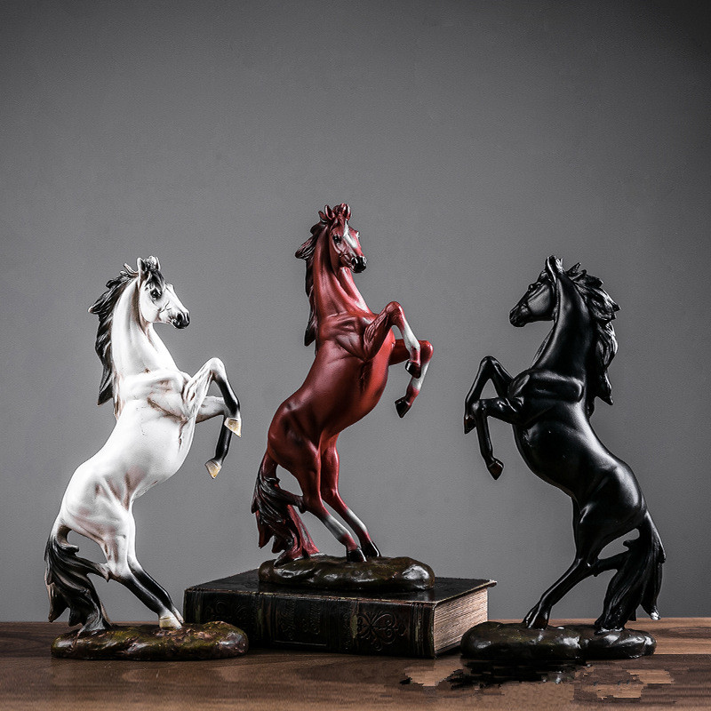 European War Horse Sculpture Statue Resin Home Decoration Accessories Domineering Animal Statue Modern Craft Statue