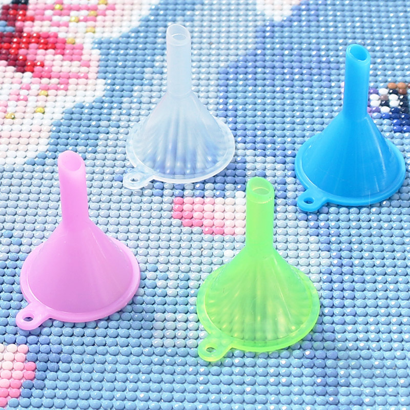 Diamond Painted Inverted Drill Funnel DIY Plastic Funnel Diamond Painting Tool Pink Funnel Sub-drilling Funnel Simplicity Tool