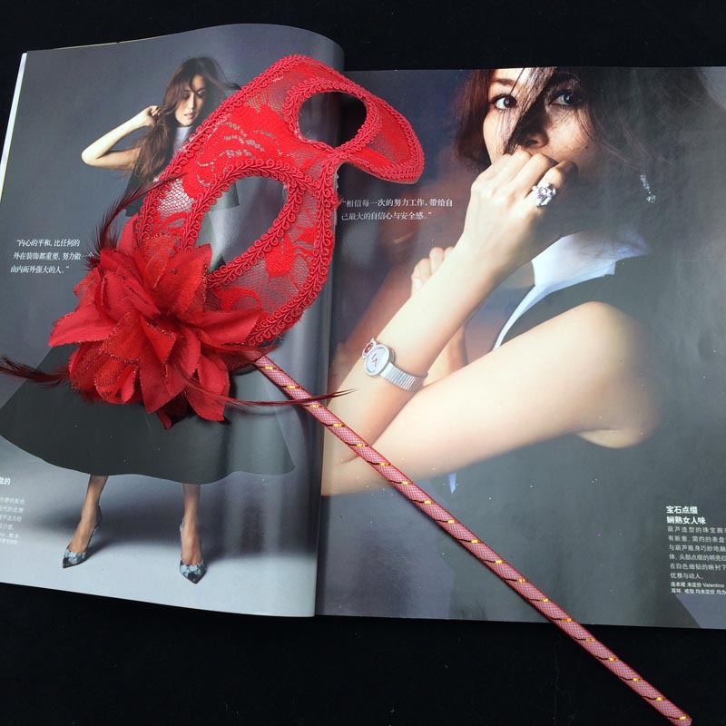Venice Princess Masquerade Mask Handheld Side Flower Translucent Feather Lily Mask Flat Head Lace Handheld Mask: black