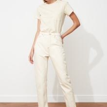 Trendyol Hoge Bel Mom Jeans TWOSS20JE0200