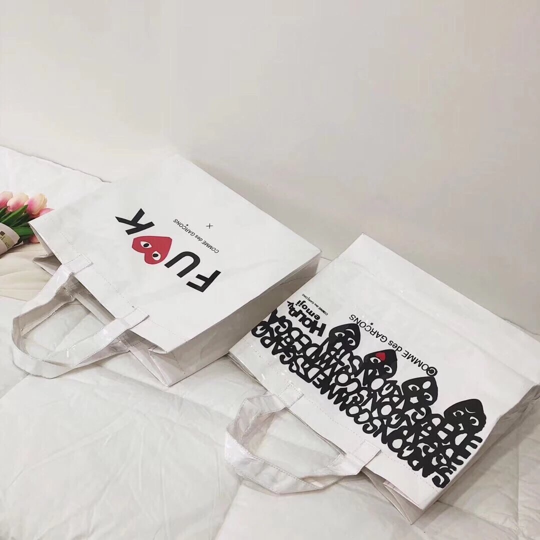 Rei Kawakubo CDG natale in bianco e nero con motivo amore kraft pacchetto di carta borsa parodia borsa shopping in PVC borsa grande Waterp