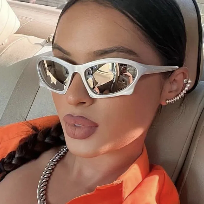 Populaire Vrouwen Mannen Punk Zonnebril Unieke Sport Zonnebril Unisex UV400 Goggle Shades Spiegel Kleurrijke Y2k Brillen Gafas De Sol