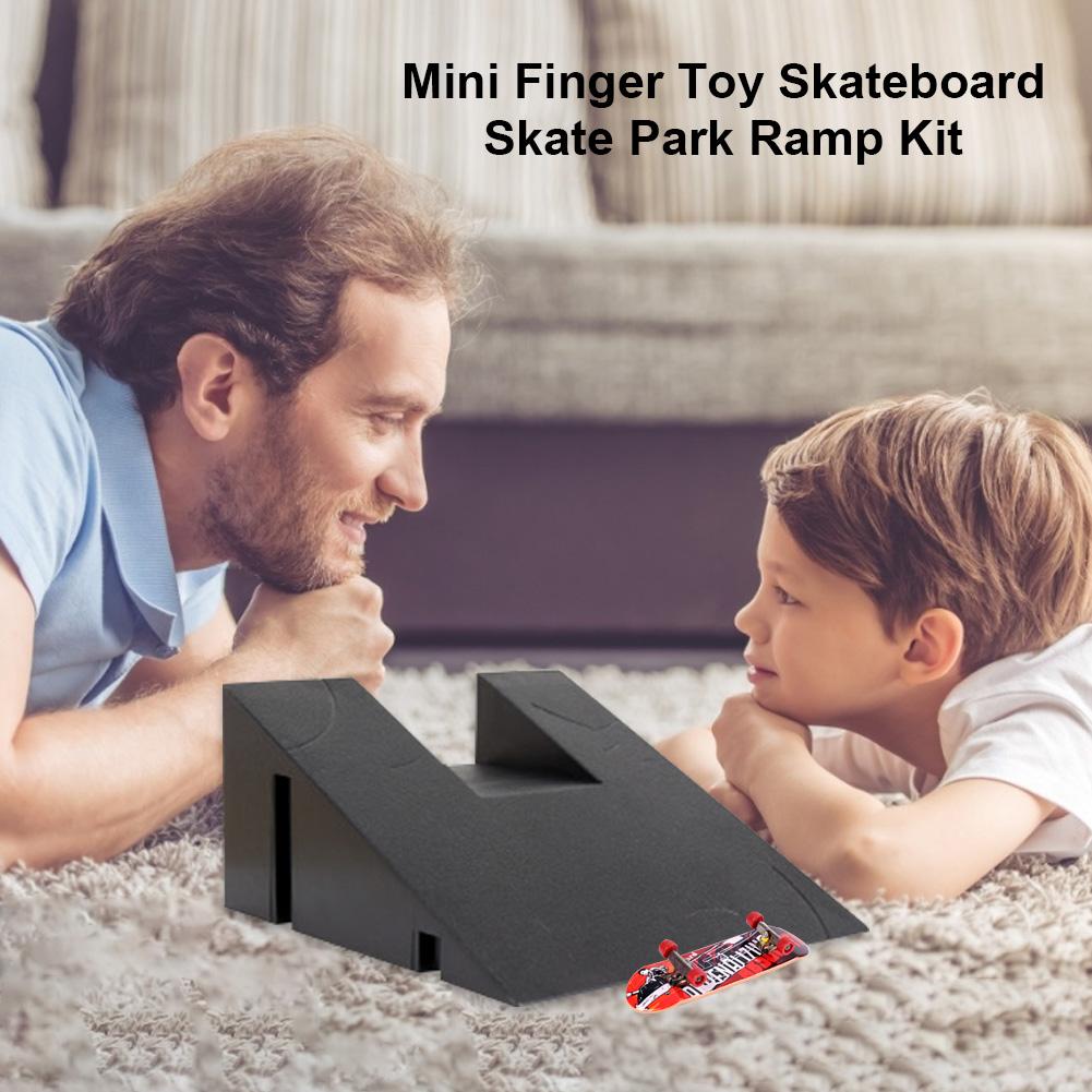 Mini Finger Toy-Juego de rampa para Parque de Skate, juego de rampa con 1 dedo, piezas de rampa para monopatín de dedo, accesorios de entrenamiento