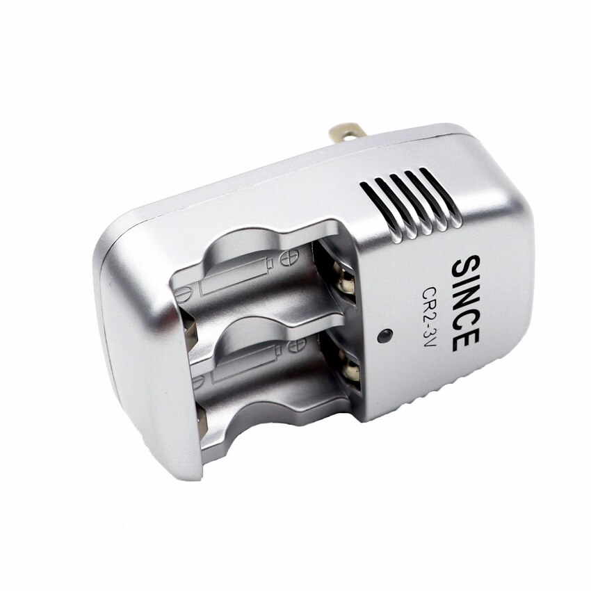 4 pièces 3.0 V CR2 15270 batterie 3 V Li-ion batterie Rechargeable batteries appareil photo + 1 pièce CR2 chargeur de batterie