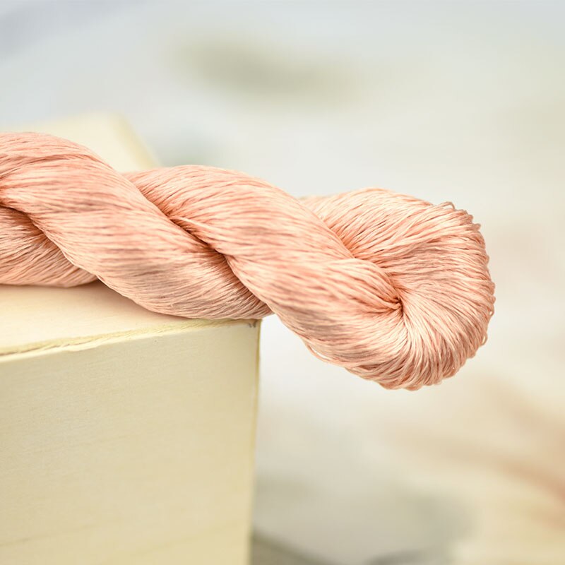 silk embroidery thread / 100% silk thread /hand embroidery embroider cross stitch/ reddish brown/8 gradient colors: 2