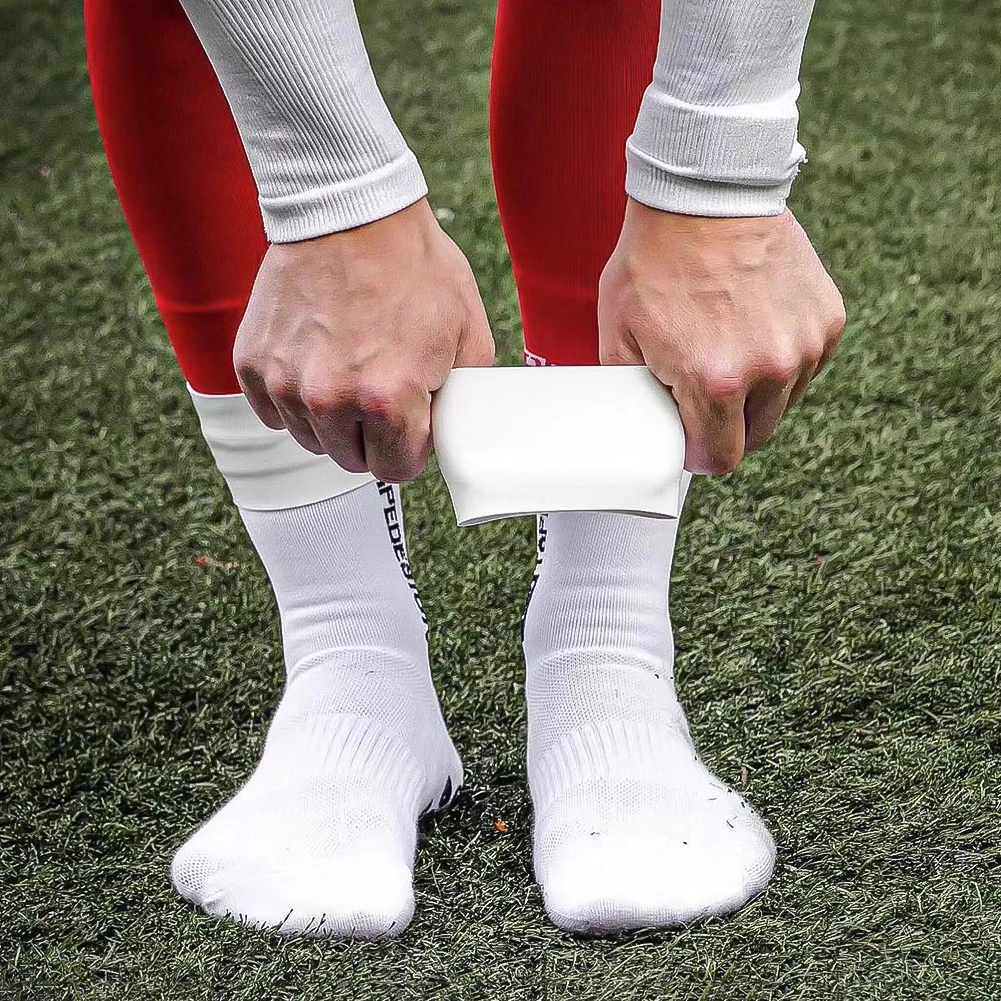 2 pezzi di cinturini per parastinchi da calcio, supporto per parastinchi in silicone, pratica fascia per parastinchi per calcio, corsa, ciclismo, sport